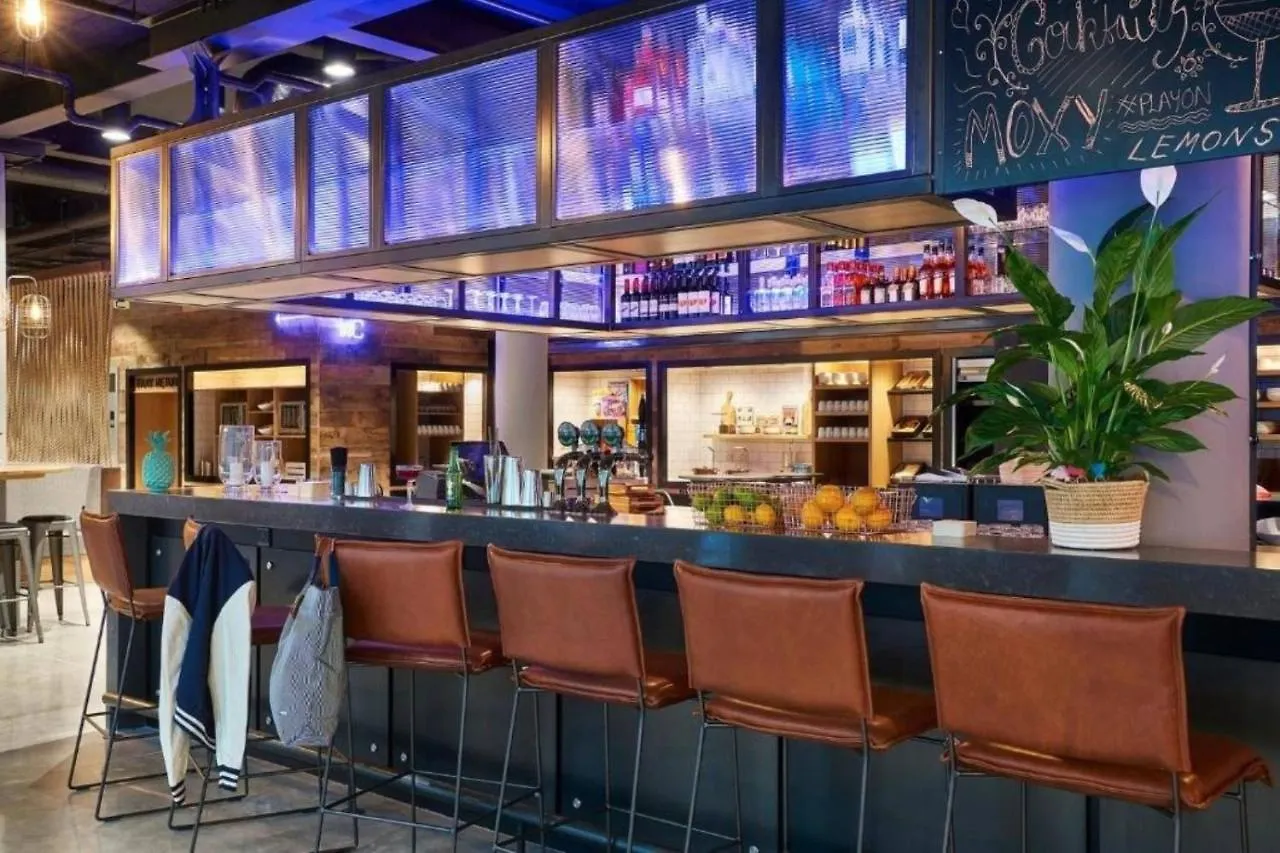 **** Hotel Moxy Dublin City Irland