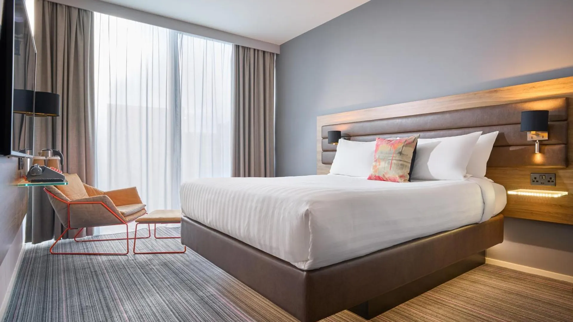 Moxy Dublin City Hotel